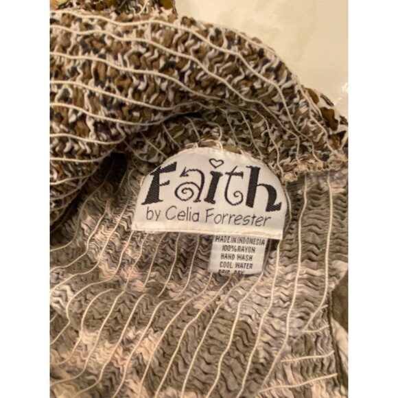 Faith by Celia Forrester Smocked Unique Boho Hipster Handbag With Bamboo Handles - Picture 9 of 12